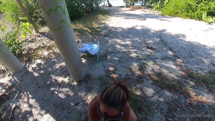 Lexa’s Island Pov Squirt