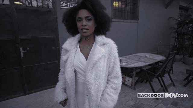 Luna Corazon Guessing Desires