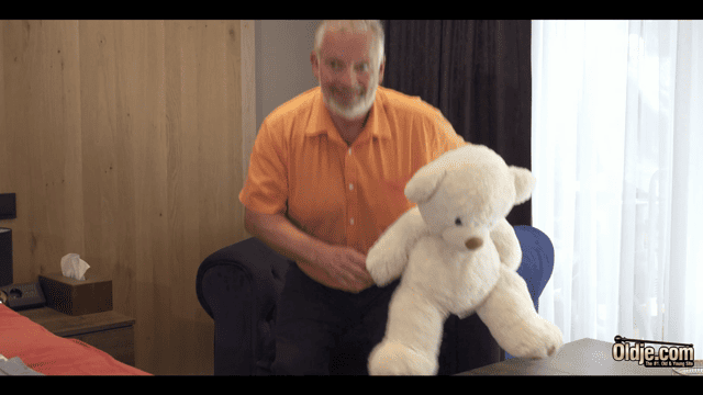 Oldje Nicole Sweet And Leon Booty Call Episode Xxx