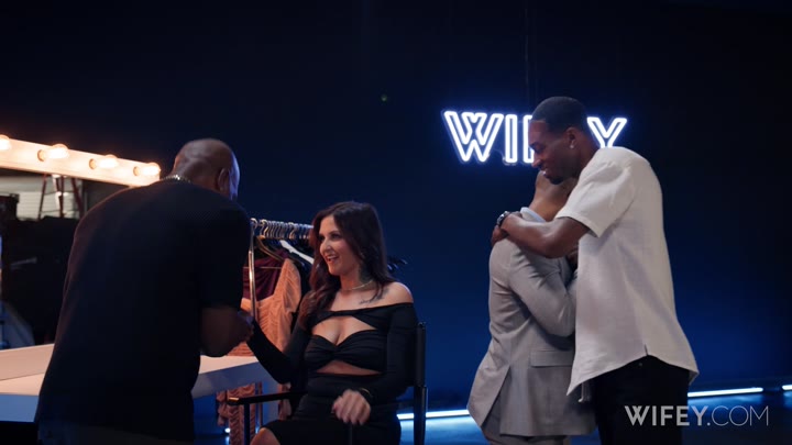 Ryder Mercedes Ryder And Womb Raider – Hotwife Gets Bbc Tag-teamed